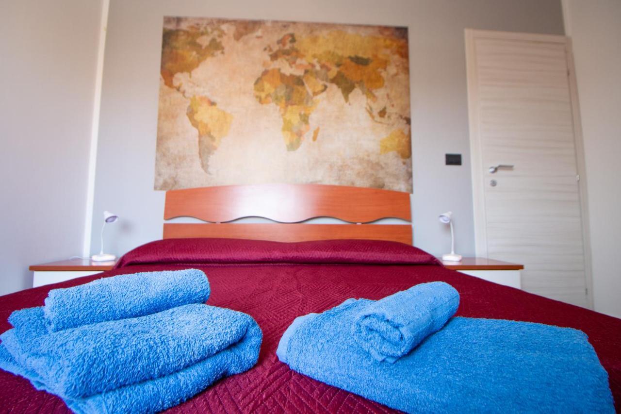 Casa Vacanze Casetta Grande Porto Torres Bagian luar foto